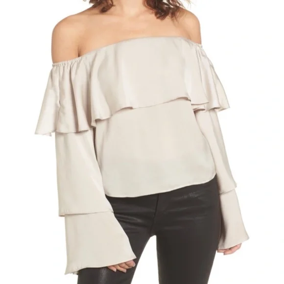 Leith Off the Shoulder Silky Ruffle Top M - Picture 1 of 7